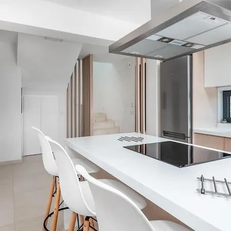 فيلة Lindian Palms لاردوس