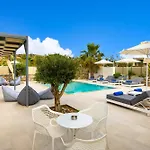 Villa Lindian Palms *